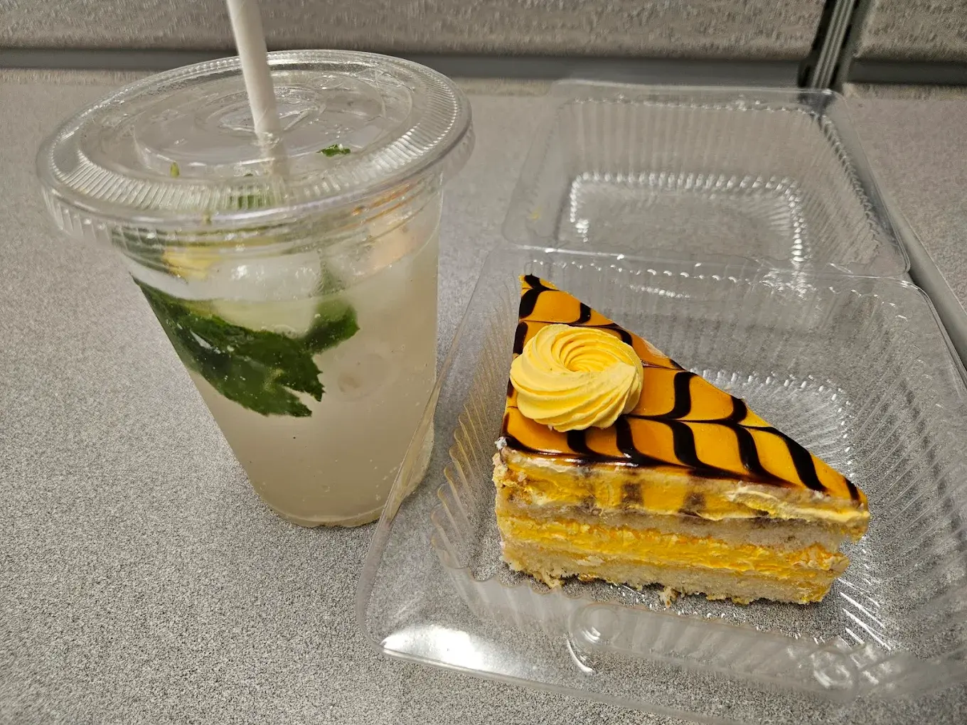 Best chai and coffee shop in Edmonton, AB